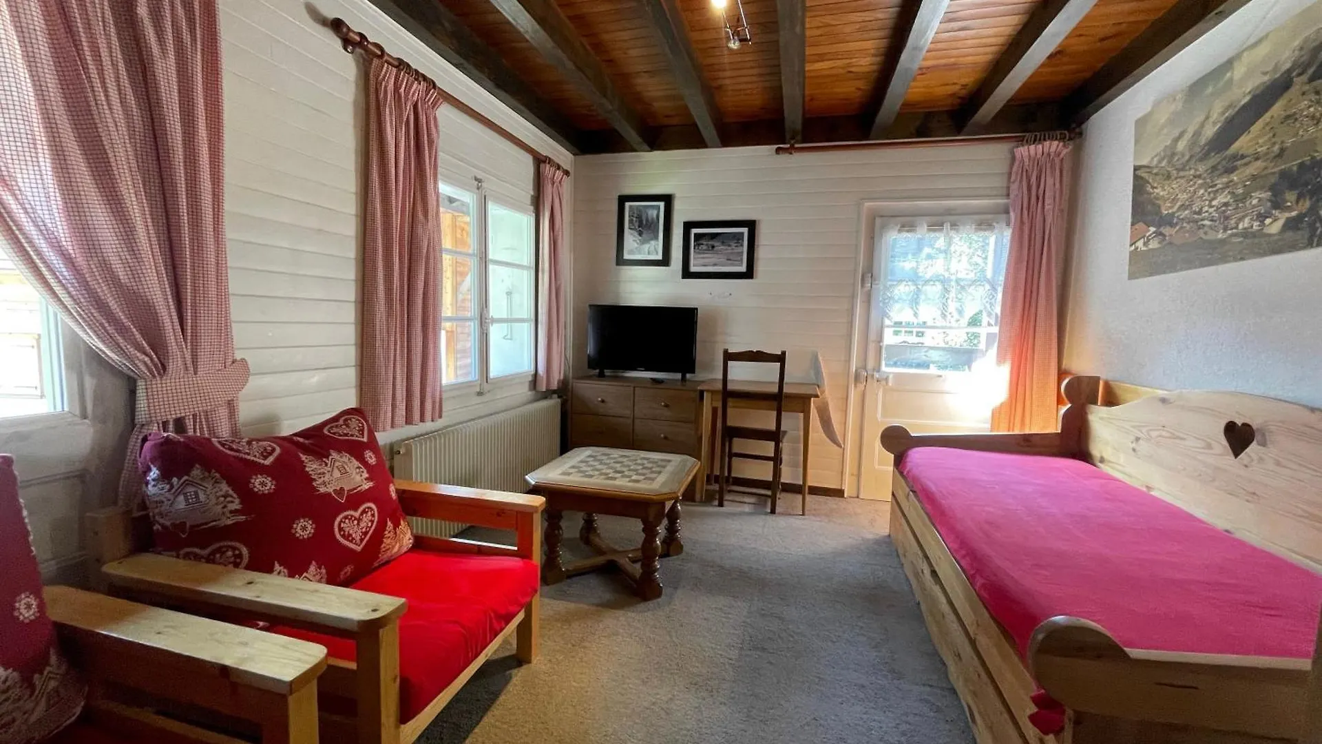 Cotterg - Chalet Individuel 15 Pers, Centre Village Et Proches Pistes De Ski La Clusaz 0*,